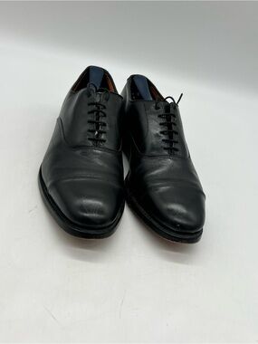Allen Edmonds Park Avenue Men Size 8D Black Leather Cap toe Dress Shoes.